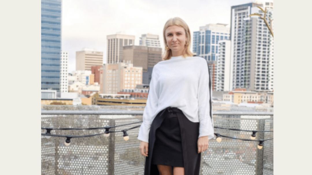 sylvia-bogdanowski-from-hr-to-stylist-to-fashion-designer